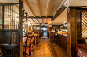The Red Lion Hotel Winfrith Newburgh Exterior photo